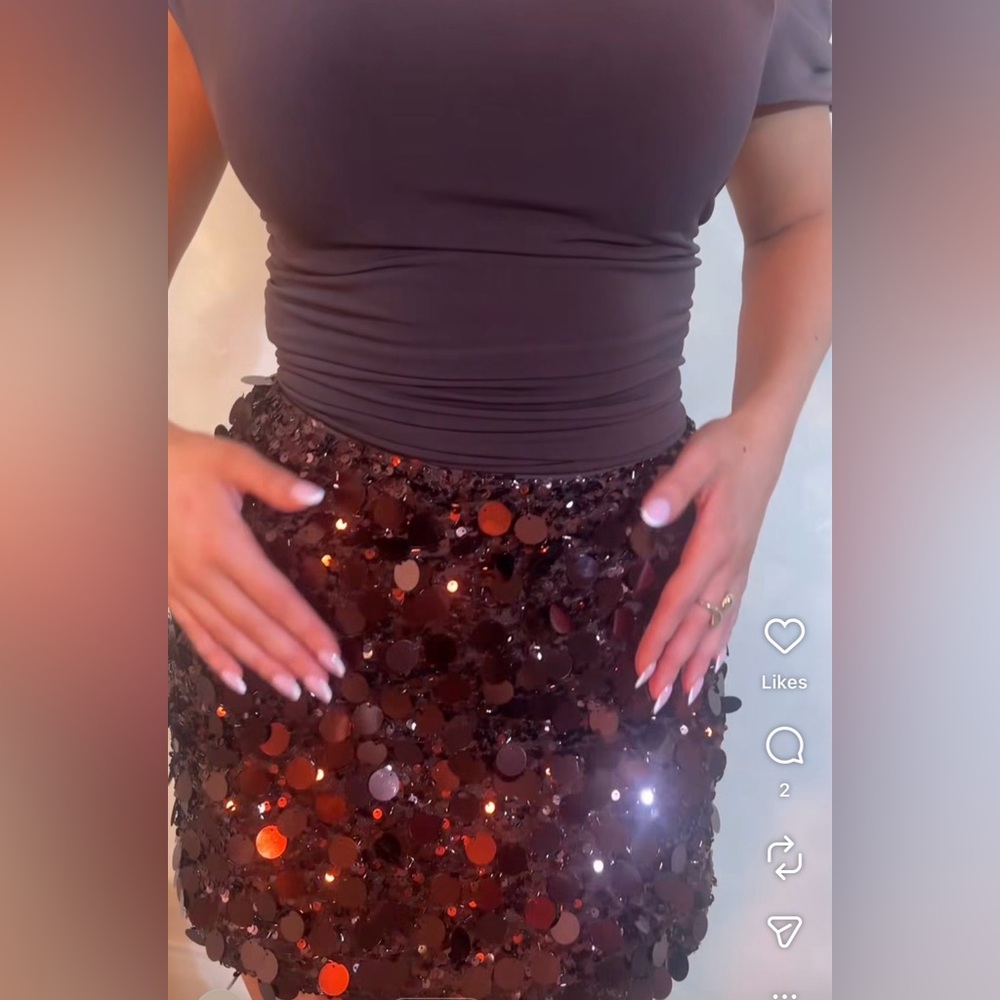 ❗️BUY NOW❗️WILL BE REMOVED SOON❗️Zara Sequin Mini Skirt - Picture 4 of 11